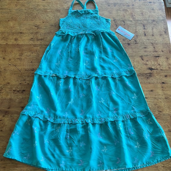 New! Girls Butterfly Tiered dress - Picture 2 of 5